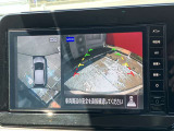 アラウンドビューモニター装備。前後左右4つのカメラから解析した、まるで上から車を見たような画像が映し出され、車の死角や駐車場の線も確認ができるようになります。日産の先進装備の1つです。