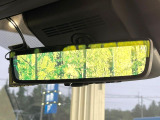 【デジタルインナーミラー】後席の大きな荷物や同乗者で後方が確認しづらい時でも安心!カメラが撮影した車両後方の映像をルームミラー内に表示。クリアな視界で状況の確認が可能です!