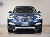 ☆BMWの代名詞とも言える【キドニーグリル】一目見ただけでBMW車であると認識できる確固たるアイコンとして存在感を放ちます☆