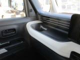 オールメーカーの軽未使用車・軽中古車を実際に「見て」「座って」「一度に比較」できるのが魅力です!