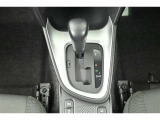 『トヨタ認定中古車』3つの安心を1台にセット!1.徹底した洗浄 2.車両検査証明書つき 3.ロングラン保証つき 全てをクリアした【安心】の証!詳しくスタッフまでお気軽にお問い合わせ下さい。