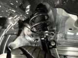 お車を安心してお乗りいただく為には、足回りの定期点検が欠かせません。サービスサポート(有償保証)では無料点検もご提供しており、安心のカーライフをお過ごしいただけるサポート体制が整っています。