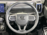 【ステアリングスイッチ】運転中、前方から目線をそらすことなく、オーディオ等の操作が可能な便利機能!安心&快適なドライブを演出してくれます♪