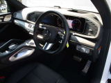 車輛に関するオプション装備、価格等ご不明な点などはお気軽にお問合せ下さい。また、総支払額の表示は一般的な販売諸条件の諸費用で計算しています。詳細な諸費用等はスタッフまでお見積り依頼をお願致します。