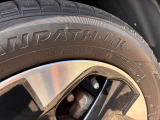 タイヤサイズは14インチです
