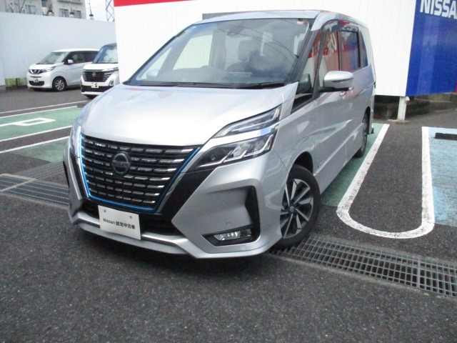 日産 セレナ 