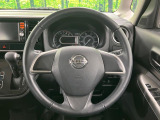 【純正革巻きステアリング】上質な革を使用することで、手にしっかり馴染みとても運転しやすいハンドルです♪
