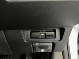 ETC2.0装備♪従来のETCの高速利用料金の収受だけではなく、渋滞回避や安全運転支援といったドライバーに有益な情報を提供してくれます♪