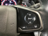 【アダプティブ・クルーズ・コントロール】予め設定した車速内でクルマが自動的に加減速。 前走車との適切な車間距離を維持しながら追従走行し、高速道路でのドライバーの疲労を軽減してくれる嬉しい機能付♪