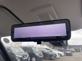 「人&rArr;中古車選びのプロがあなたをサポート」 車を知り尽くした「カーライフアドバイザー」が車選びからアフターサービスまできめ細かくご対応致します。