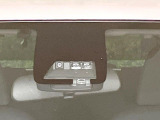 【トヨタセーフティセンス】走行中に前方の車両等を認識し、衝突しそうな時は警報とブレーキで衝突回避と被害軽減をアシスト。より安全にドライブをお楽しみいただけます。