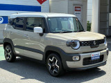 前方に壁などがある駐車場などで、アクセルペダルを強く踏み込むと、最長約5秒間、エンジン出力を自動的に抑制。急発進・急加速による衝突回避に貢献します。