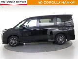 両側パワースライドドア付きだから、狭い駐車スペースなどでの 乗り降りラクラク!小さなお子さまのいるご家庭には嬉しい装備。
