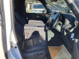 ネットでは伝えきれない車輌の良さが多々ございますので、ぜひ一度お客様の厳しい目でお確かめください。ご来店はお気軽に!お待ちしております。