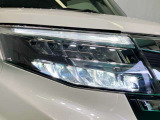 夜間の視界も明るく照らす、スタイリッシュなLEDヘッドライトです☆