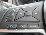ステアリングスイッチ付き!運転中のオーディオ操作も簡単です!