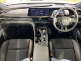 クラウンクロスオーバー 2.5 G アドバンスト レザー パッケージ E-Four 4WD 