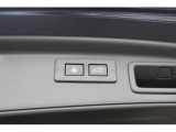 「電動リヤゲート」をオプション装備、スマートキーやリヤゲートのタッチスイッチ、運転席のスイッチで自動開閉できます、荷物で両手がふさがっている時などにも嬉しい装備です