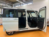 中古車を買うことの 「不安」 「心配」 も一緒に解決させて下さい♪ ディーラーならではの 「安心」 「ご満足」 を提供いたします。