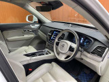 XC90 B6 AWD インスクリプション 4WD 4WD 本革シート