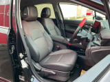 運転席は座り心地が良く快適に運転していただけます♪