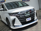 【車屋】として、長く車業界に従事した経験豊富なスタッフが在籍しております。