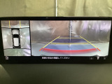 360度モニターは、4つのカメラによる前後左右・俯瞰映像でドライバーからは見えない領域の危険認知をサポート!全周囲の死角を減らし、狭い駐車場や幅寄せ、T字路の進入などの運転の安心感を高めますッ!
