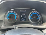 【走行距離 19,936km!】 視認性の良いメーターパネルデザインです。ディスプレイに各種の情報、設定画面が見やすく表示されます。