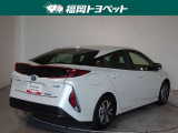色は人気のプラチナホワイトパールマイカです。