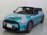 フロントフェイスはMINIアイコンとして永らく愛されるデザイン性の良さと、ブランドの魅力を感じる事ができます。