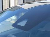【トヨタセーフティセンス】走行中に前方の車両等を認識し、衝突しそうな時は警報とブレーキで衝突回避と被害軽減をアシスト。より安全にドライブをお楽しみいただけます。
