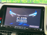 【純正9型ナビ】人気の純正ナビを装備。オーディオ機能も充実しており、Bluetooth接続すればお持ちのスマホやMP3プレイヤーの音楽を再生可能!毎日の運転がさらに楽しくなります!!