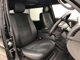 【運転席・助手席】です!実際お座りいただくのが分かりやすいと思いますので、ぜひお気軽にご来店ください♪状態もいいですよ☆