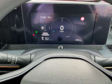 メーター内で様々な車の設定やデータの確認もできちゃいます!