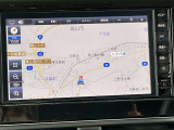 日産純正9インチメモリーナビ(MM223D-L)装備。スマートフォンによる部分地図更新、Bluetooth接続での音楽視聴、快適な画面操作と高音質なオーディオ再生。