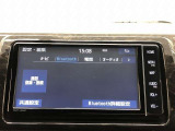 Bluetooth(ブルートゥース)接続機能付き。スマートフォンなどからお気に入りの音楽をワイヤレス再生できます。ドライブがさらに楽しくなりますね。