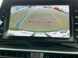 バックモニター付きで、夜道の車庫入れも安心してできます。