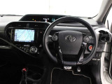 運転席廻りです。