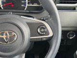 全車速追従機能付き「レーダークルーズコントロール」も装備されています。
