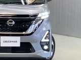 【LEDヘッドランプ】ハロゲンヘッドランプの約2倍の明るさ!夜の運転も安心です!