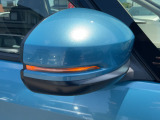 オシャレさと視認性を兼ね備えたLEDミラーウインカー♪