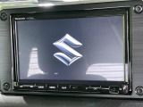 【純正ナビ】人気の純正ナビを装備。オーディオ機能も充実しており、Bluetooth接続すればお持ちのスマホやMP3プレイヤーの音楽を再生可能!毎日の運転がさらに楽しくなります!!