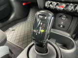 車両の詳細、ご質問につきましては、弊社営業スタッフまでお気軽にご連絡下さいませ。遠方のお客様には実車の詳細画像送信も承ります。お客様からのお問合せをお待ち致しております。無料ダイヤル 0078-6002-715008