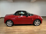 令和7年式走行0.2万km!人気のマタドールレッドが映える弊社元試乗車のコペンが入庫しました☆オーディオレス仕様となっておりますのでナビ等ご入用の際はスタッフまでご相談下さい♪シートヒーター搭載☆