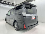 低燃費で環境にもやさしいハイブリッド車です。トヨタ専用診断機器でハイブリッドシステムを綿密に点検してあります!