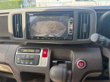 バックカメラ装備。駐車が苦手な方には欠かせません。