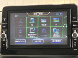 高性能で使いやすい日産純正ナビゲーションです。フルセグTVも鑑賞出来るしBluetooth機能付なのでお手持ちの携帯電話でハンドフリー通話も出来ます。