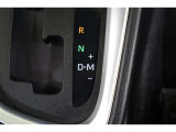 MTモード(シーケンシャルシフト)を装備しています。CVT車でありながら、マニュアル感覚のシフトチェンジが可能です。ドライバーの変速操作に応えたアクティブな走りが楽しめます。