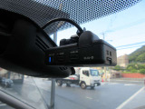 【ドライブレコーダー】万が一に!!いくら安全運転していても、事故に巻き込まれることもあります。万が一のときに証拠として使えます。4万円近くかかるドライブレコーダーが最初から付いてます☆