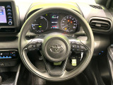 【ステアリングスイッチ】運転中、前方から目線をそらすことなく、オーディオ等の操作が可能な便利機能!安心&快適なドライブを演出してくれます♪
